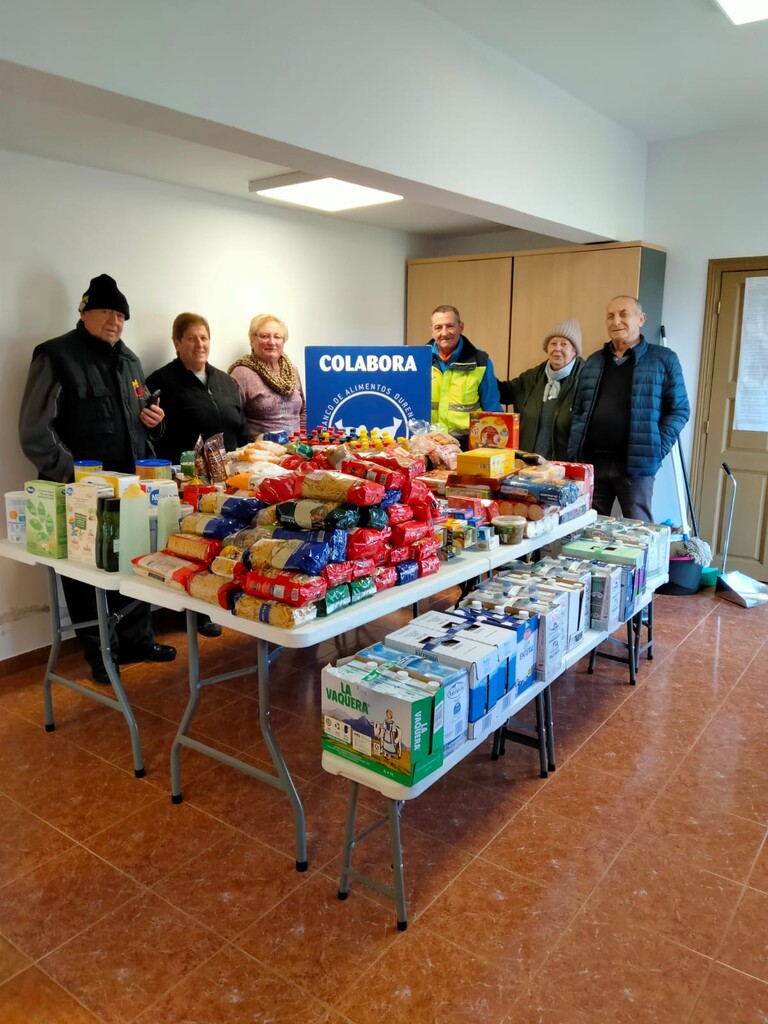 A parroquia de Zarracós entregou 368 quilos de alimentos ó Banco de Alimentos de Ourense na campaña de 2023